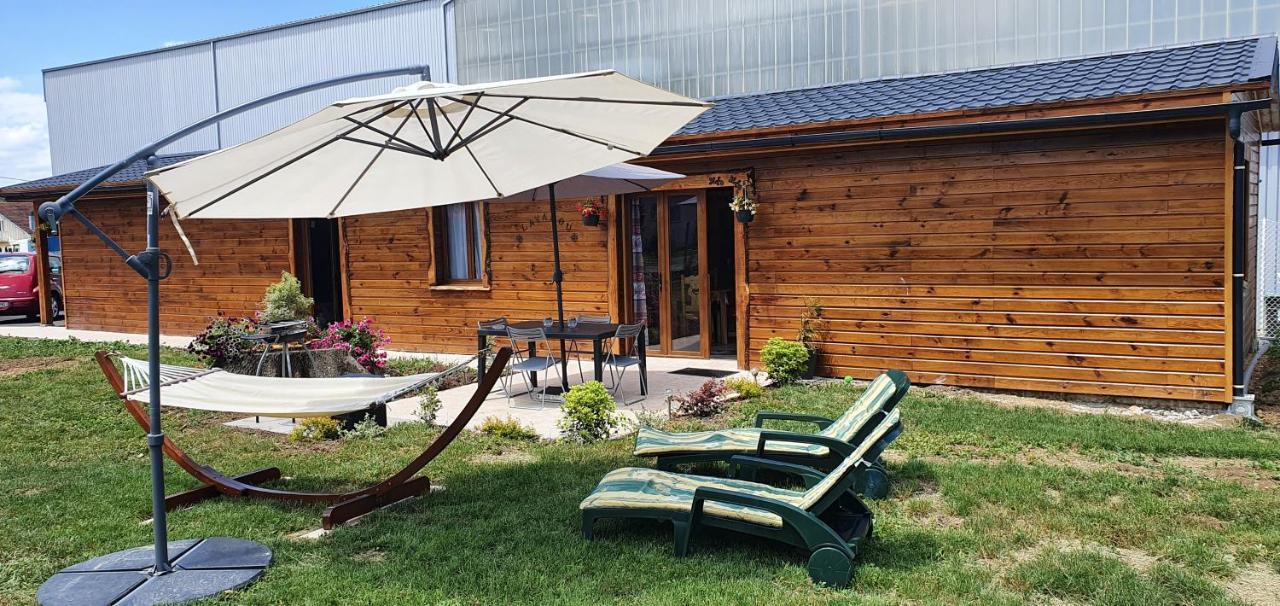 Chez Lavalou Gite 4* Chaleureux En Bois Ланмезан Экстерьер фото